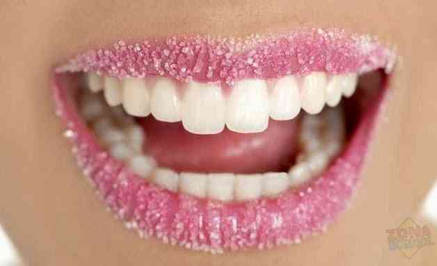 exfoliere-buze