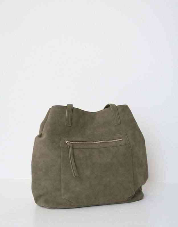 geanta-pull-bear