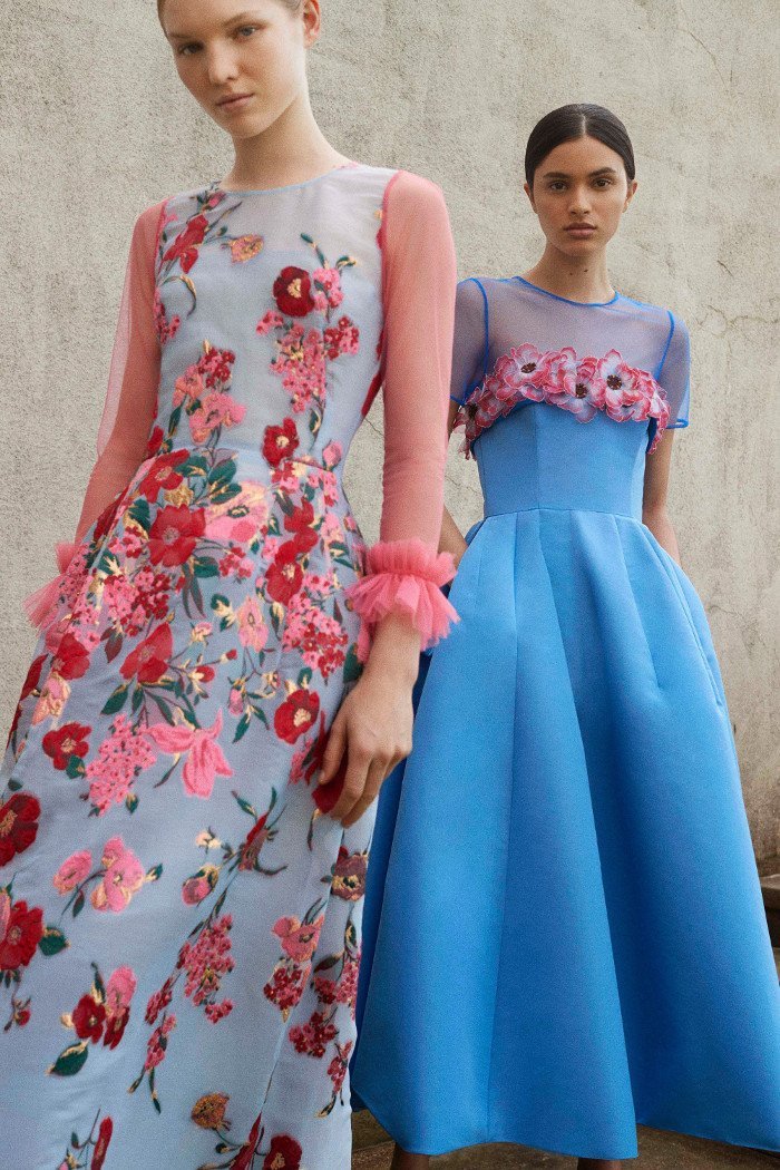 Carolina Herrera a creat o colecție foarte feminină Resort 2018