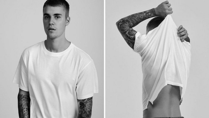 Justin Bieber lansează o colecție de tricouri albe