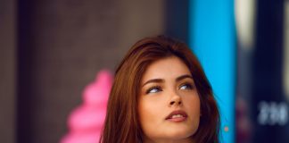 Care sunt cele mai la moda culori pentru fardul de sprancene?