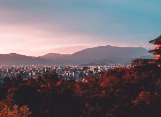 10 locatii ideale pentru persoanele care doresc sa studieze in Japonia