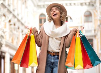 Terapia prin shopping ajuta la alungarea tristetii
