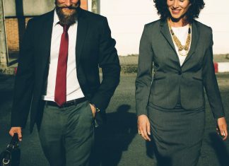 7 articole de moda pe care le poti impartasi cu partenerul tau