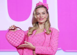 Moda din filmul Barbie: Recrearea look-urilor emblematice din film