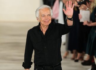 10 dintre cei mai cunoscuti si emblematici creatori de moda