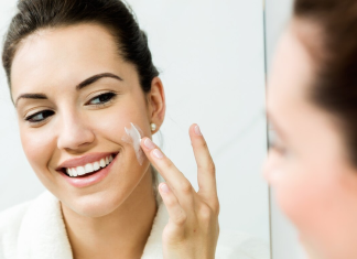 De ce ar trebui sa folosesti gluconolactona daca ai pielea sensibila?