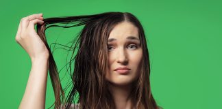 Parul gras: cum sa il ingrijesti si ce produse sa folosesti