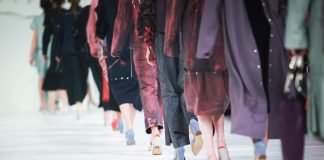 4 spectacole de moda care au marcat istoria modei