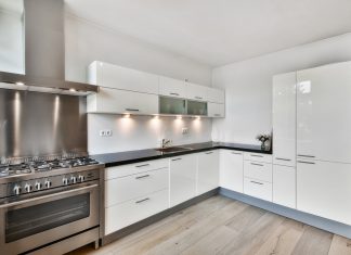 Bucătăria la modă: tendințe, culori și electrocasnice care schimbă jocul