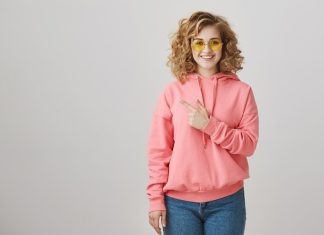 Cum să alegi hanoracul perfect pentru un stil casual și confortabil