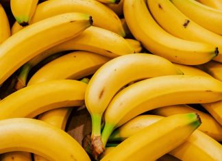 Bananele în dietă: când să le consumi și când să le eviți